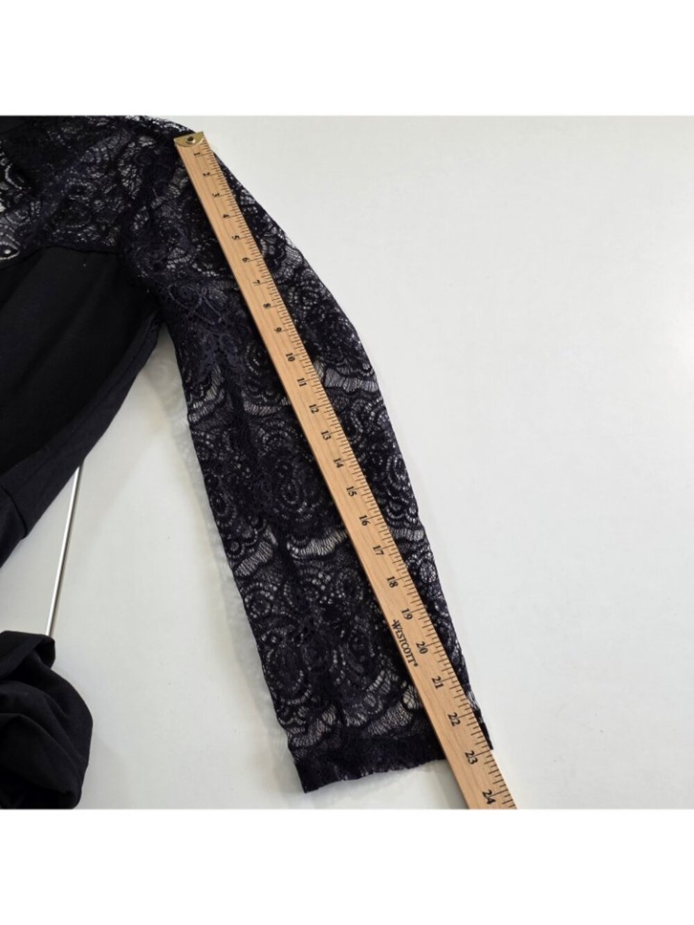 Rosegal Jumpsuit NWT Plus Size 2XL Black Eyelash Lace LS Wide Leg Evening Party - Picture 6 of 16
